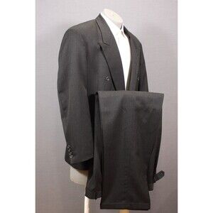 Vintage Blue Check Double Breasted Mens 2 Piece Suit Wool Blend 44R Pleated 38 W